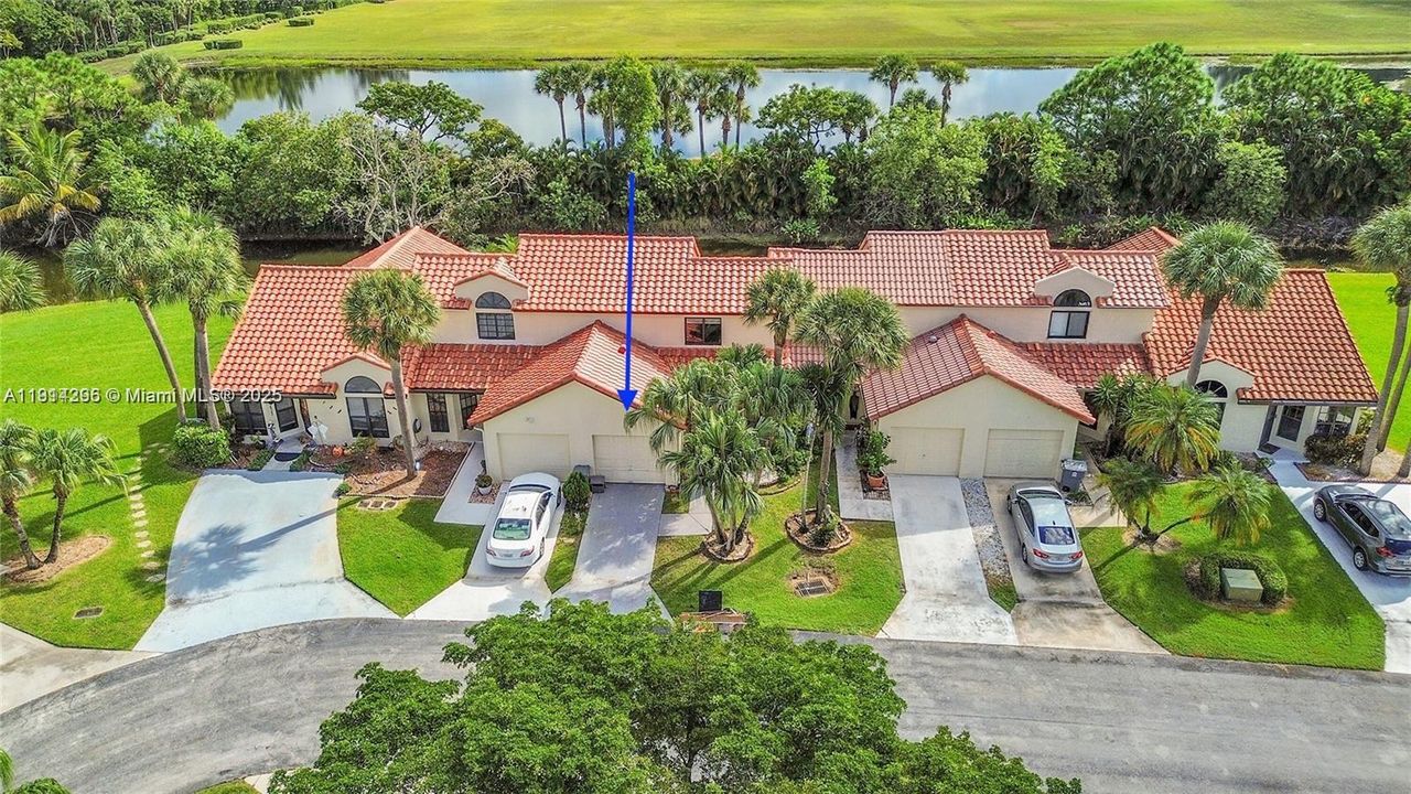 For Rent: $2,850 (2 beds, 2 baths, 1109 Square Feet)