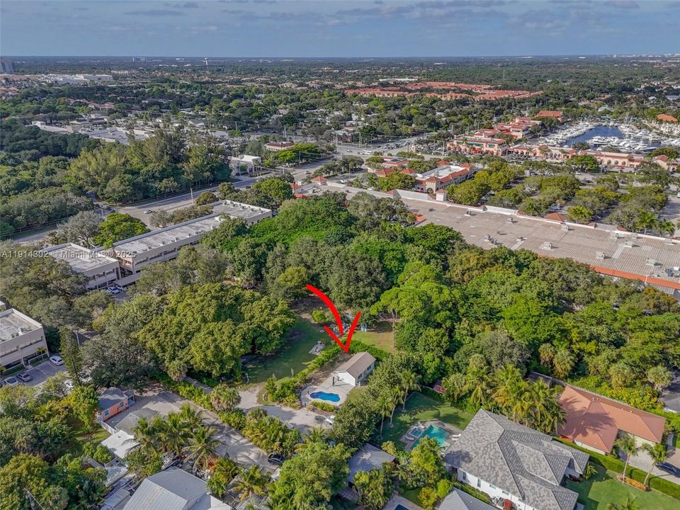 For Rent: $4,000 (1 beds, 1 baths, 480 Square Feet)