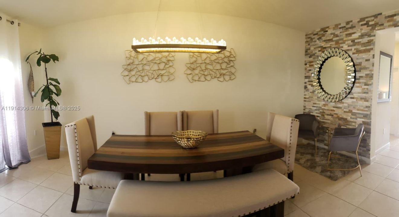 出租: $2,800 (3 贝兹, 2 浴室, 1483 平方英尺)