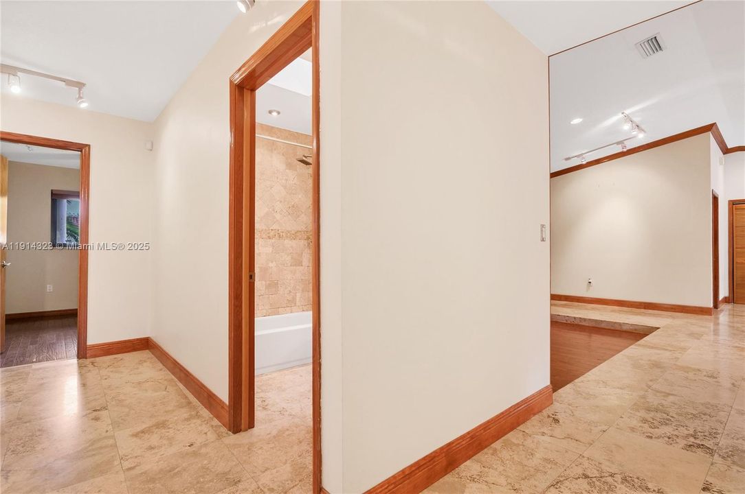 For Rent: $6,000 (4 beds, 2 baths, 2056 Square Feet)