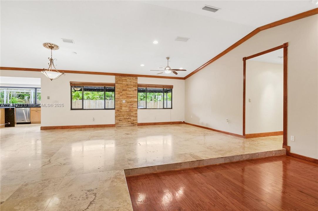 For Rent: $6,000 (4 beds, 2 baths, 2056 Square Feet)