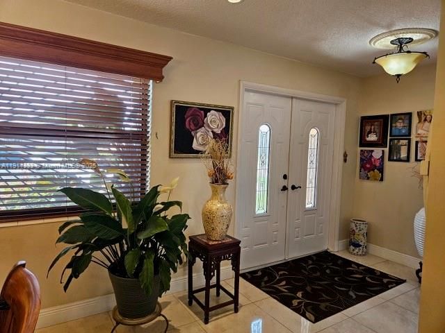 For Sale: $785,000 (3 beds, 2 baths, 1543 Square Feet)