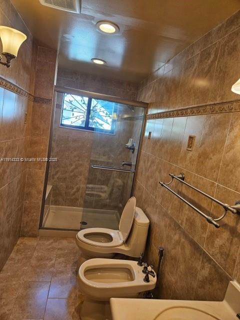 For Sale: $785,000 (3 beds, 2 baths, 1543 Square Feet)