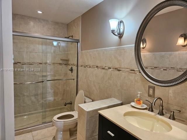 For Sale: $785,000 (3 beds, 2 baths, 1543 Square Feet)