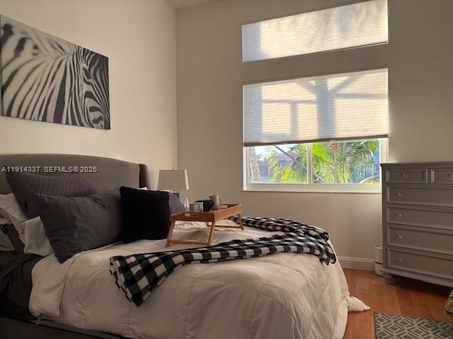 For Sale: $1,100,000 (3 beds, 3 baths, 2036 Square Feet)