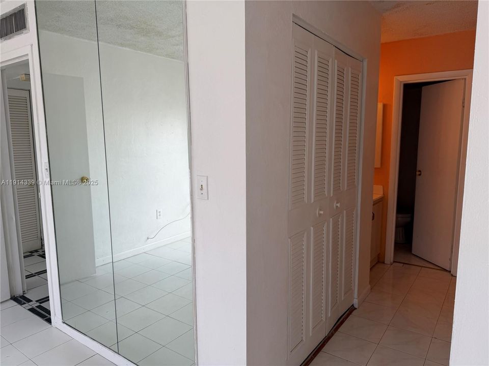 En Renta: $2,000 (2 camas, 2 baños, 852 Pies cuadrados)