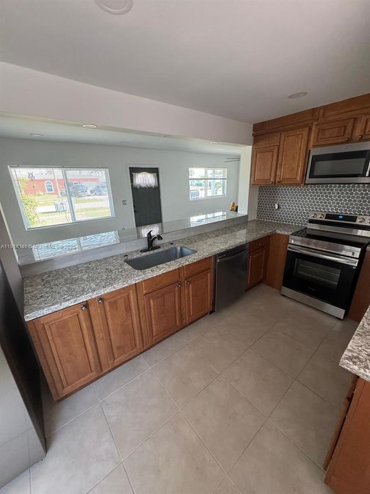 For Rent: $1,900 (2 beds, 2 baths, 0 Square Feet)