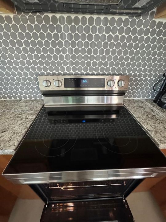 For Rent: $1,900 (2 beds, 2 baths, 0 Square Feet)