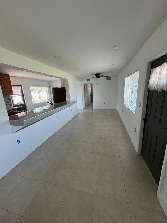 For Rent: $1,900 (2 beds, 2 baths, 0 Square Feet)