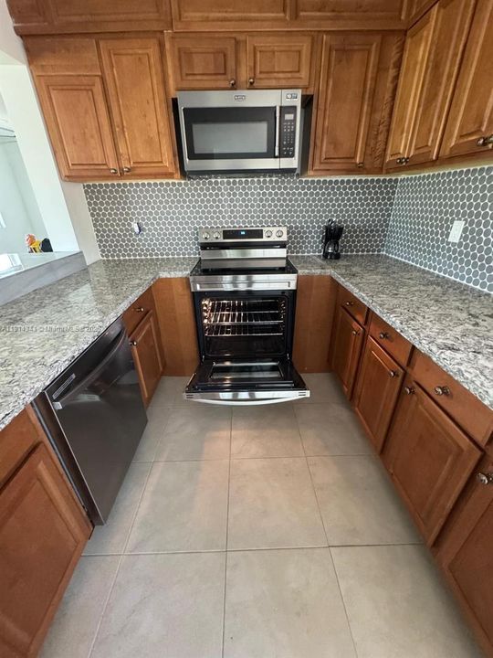 For Rent: $1,900 (2 beds, 2 baths, 0 Square Feet)