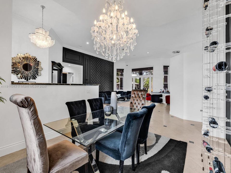 待售: $2,500,000 (5 贝兹, 4 浴室, 4130 平方英尺)