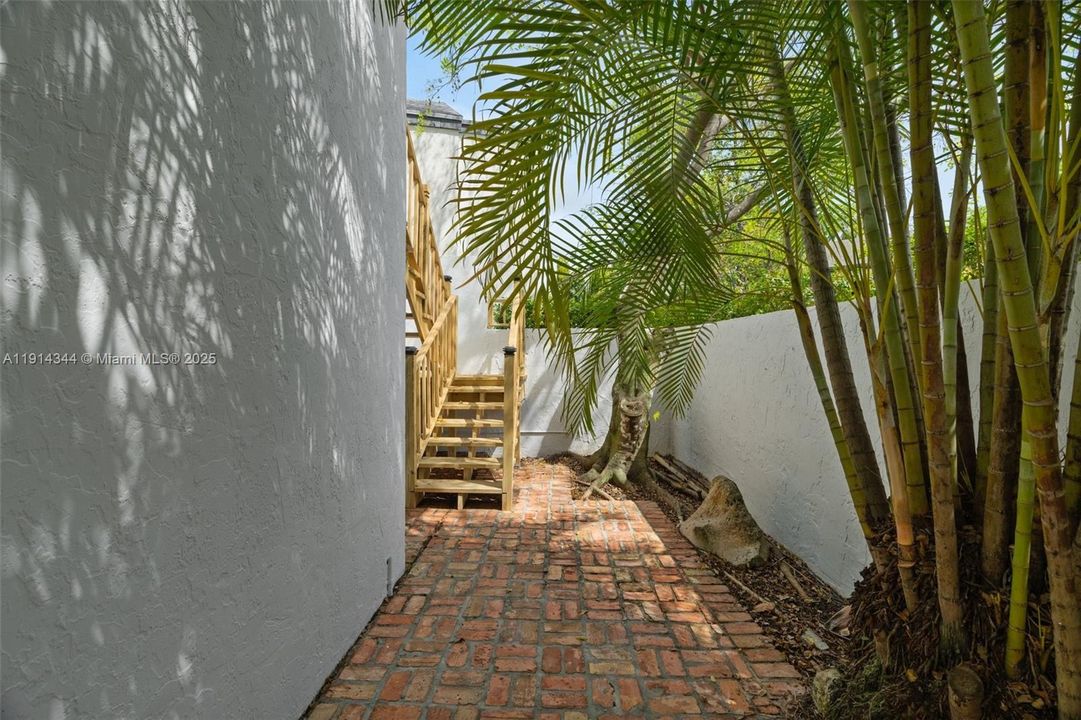 En Venta: $2,360,000 (4 camas, 5 baños, 4130 Pies cuadrados)