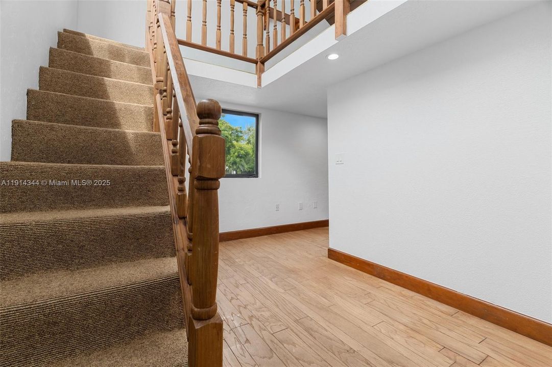 En Venta: $2,360,000 (4 camas, 5 baños, 4130 Pies cuadrados)