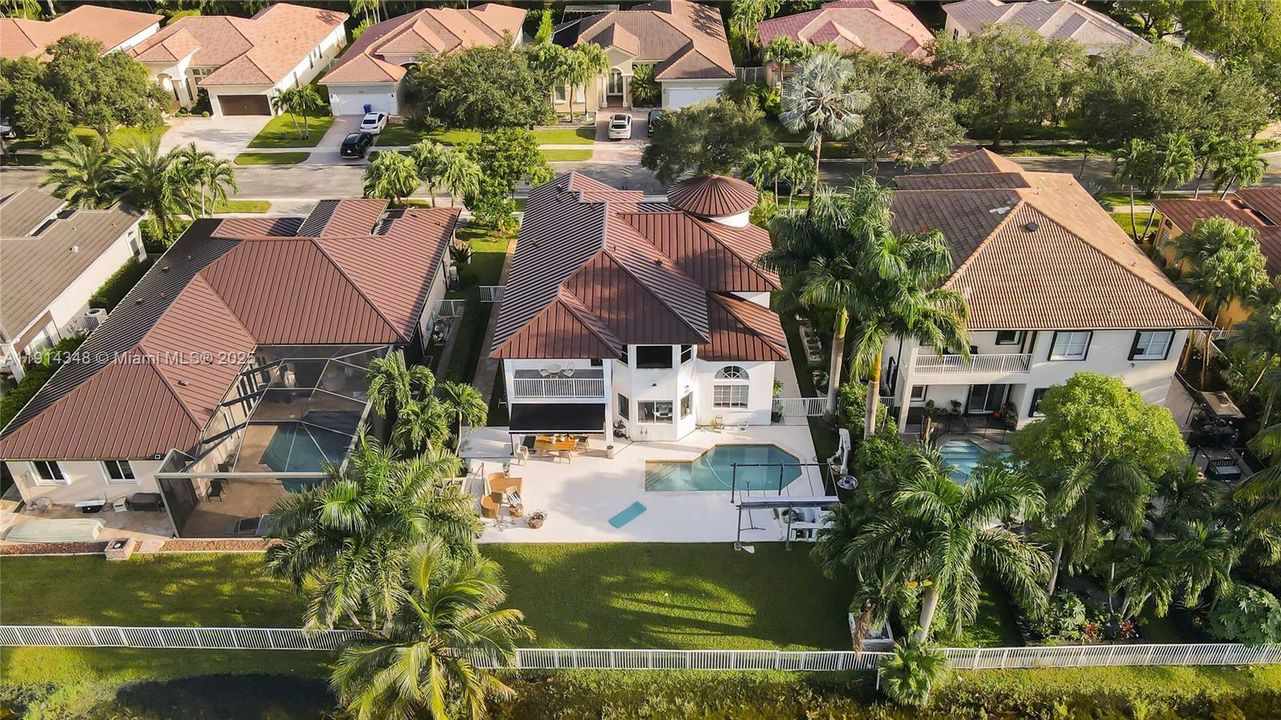 En Renta: $7,000 (4 camas, 3 baños, 2963 Pies cuadrados)