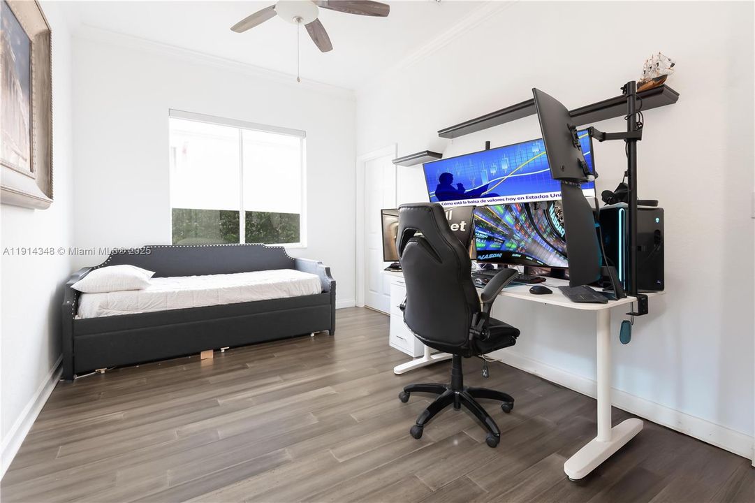 En Renta: $7,000 (4 camas, 3 baños, 2963 Pies cuadrados)