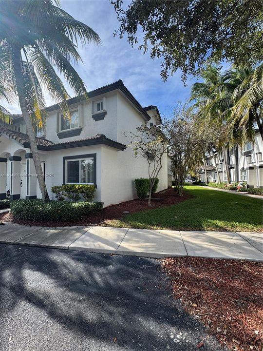 En Renta: $2,000 (2 camas, 2 baños, 1370 Pies cuadrados)