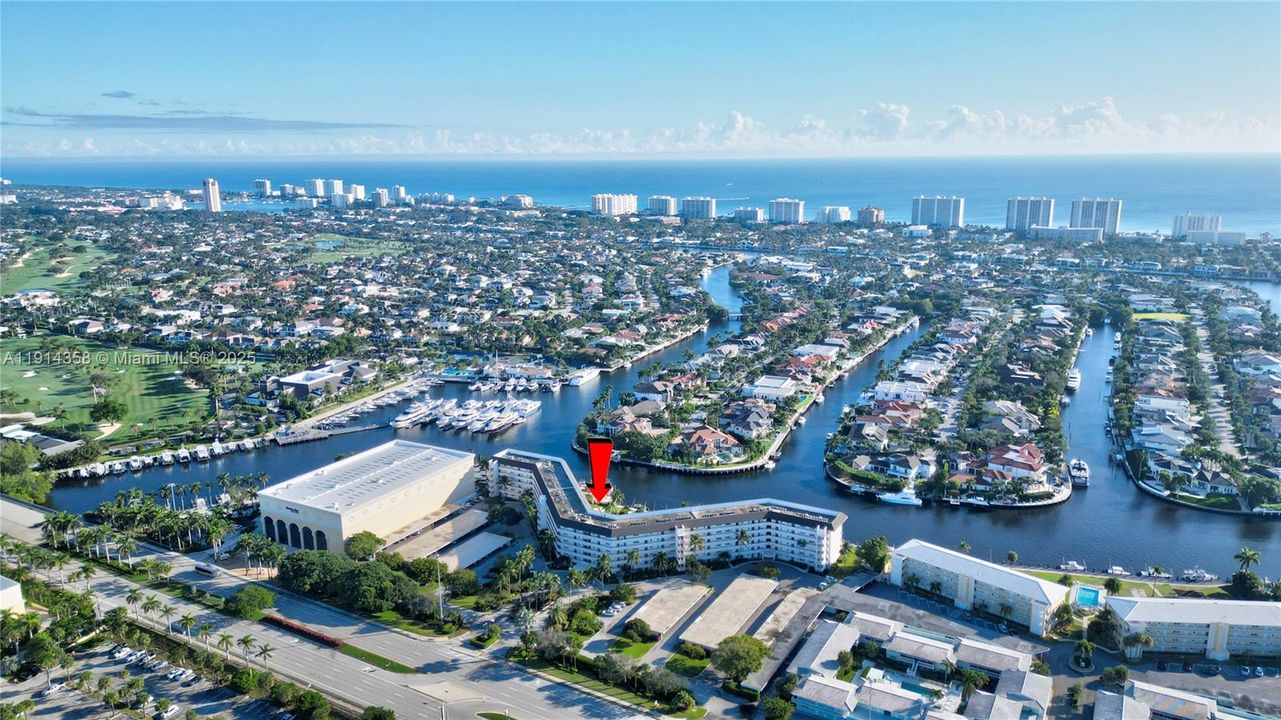 For Sale: $495,000 (2 beds, 2 baths, 1002 Square Feet)