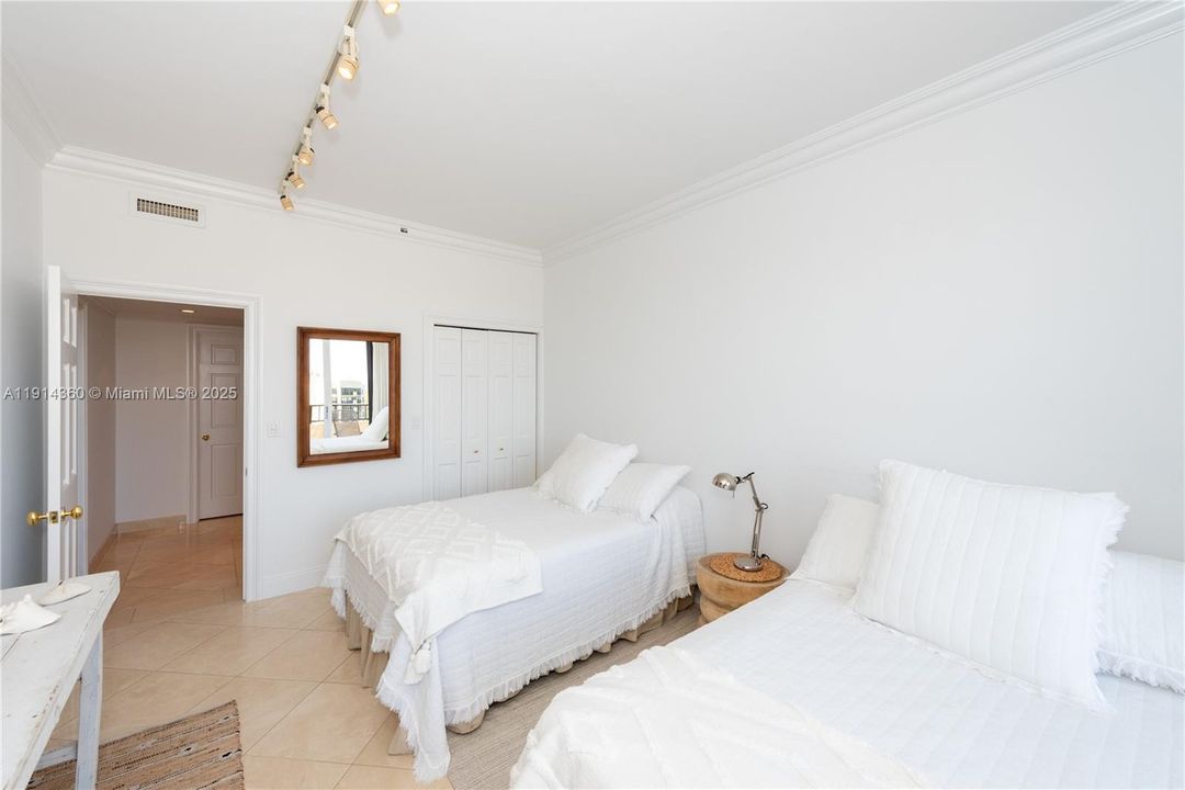 For Rent: $7,500 (2 beds, 2 baths, 1532 Square Feet)