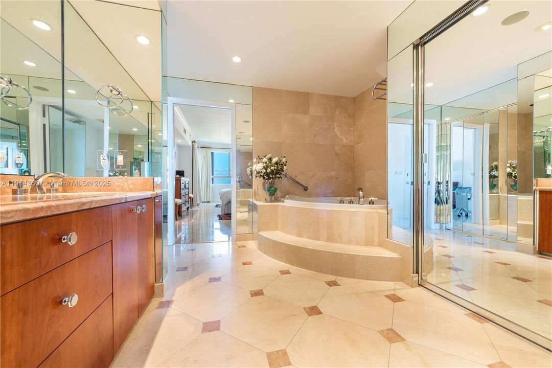 For Rent: $7,500 (2 beds, 2 baths, 1532 Square Feet)