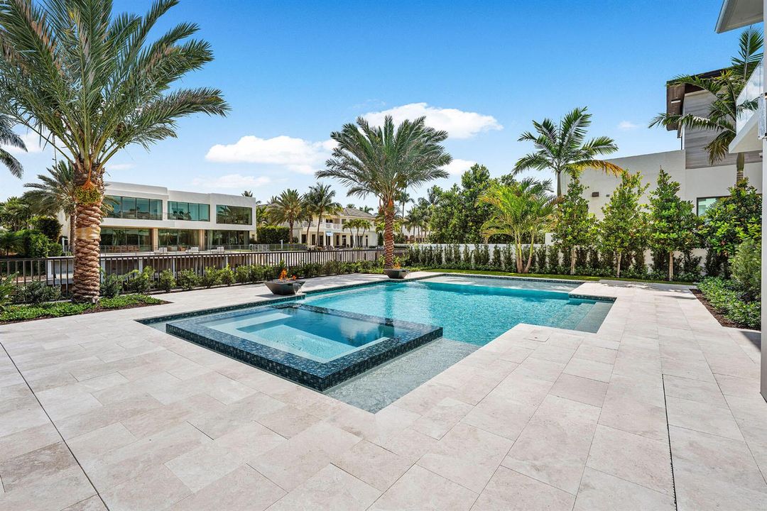 191_Coconut_Palm_Road_30