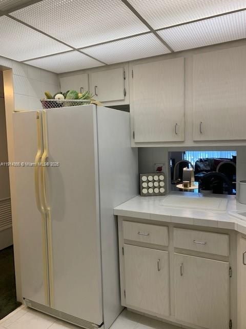 Active With Contract: $124,900 (1 beds, 1 baths, 716 Square Feet)