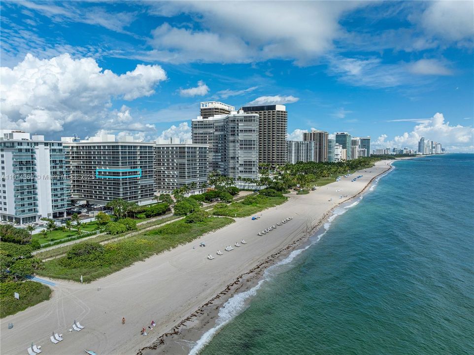 For Sale: $4,250,000 (3 beds, 3 baths, 2790 Square Feet)