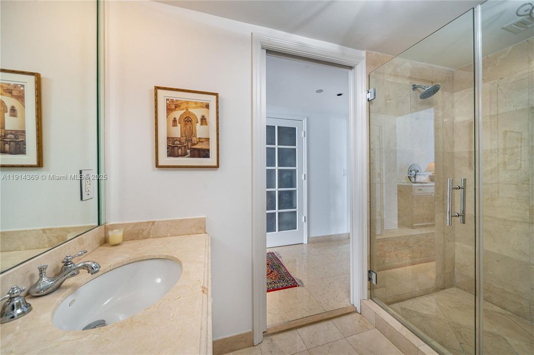 For Sale: $4,250,000 (3 beds, 3 baths, 2790 Square Feet)