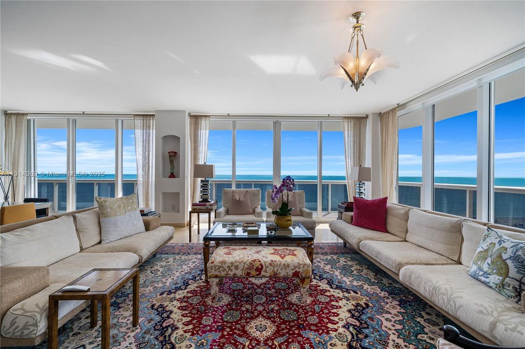 For Sale: $4,250,000 (3 beds, 3 baths, 2790 Square Feet)