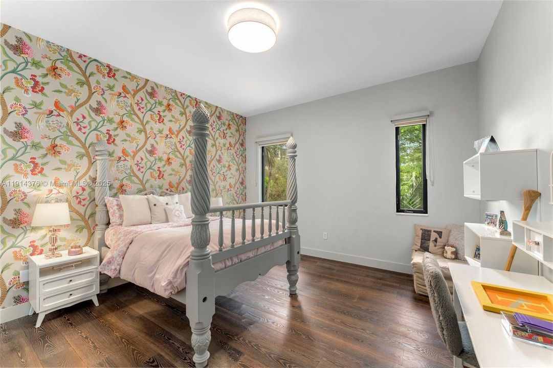 For Sale: $8,925,000 (6 beds, 6 baths, 5275 Square Feet)