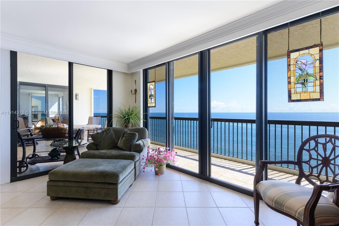 En Venta: $2,700,000 (3 camas, 2 baños, 2358 Pies cuadrados)