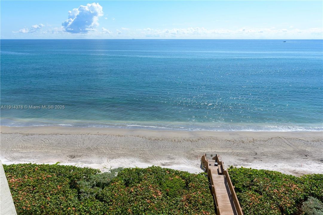 En Venta: $2,700,000 (3 camas, 2 baños, 2358 Pies cuadrados)