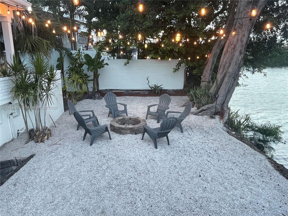 For Rent: $15,000 (5 beds, 4 baths, 4084 Square Feet)