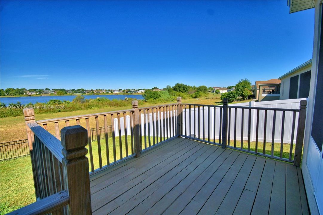 待售: $389,000 (4 贝兹, 2 浴室, 1749 平方英尺)