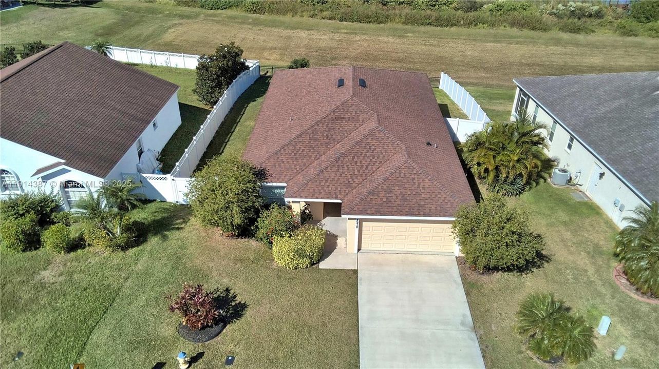 待售: $389,000 (4 贝兹, 2 浴室, 1749 平方英尺)