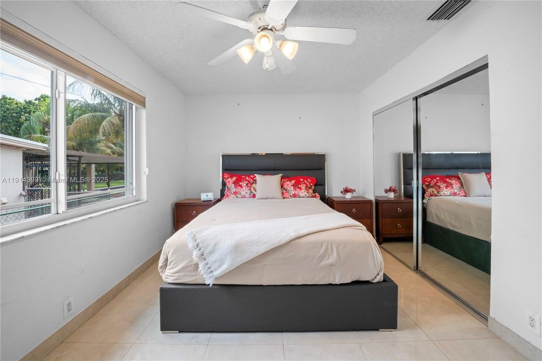 For Sale: $1,198,000 (3 beds, 2 baths, 2618 Square Feet)