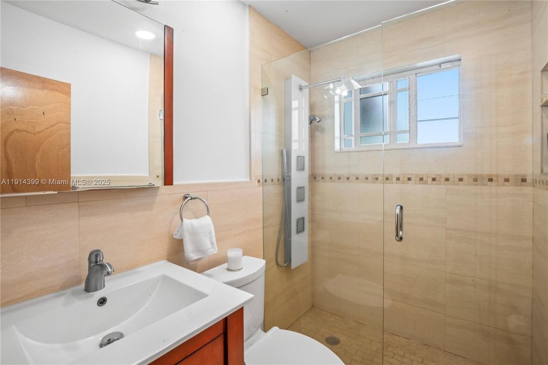 For Sale: $1,198,000 (3 beds, 2 baths, 2618 Square Feet)