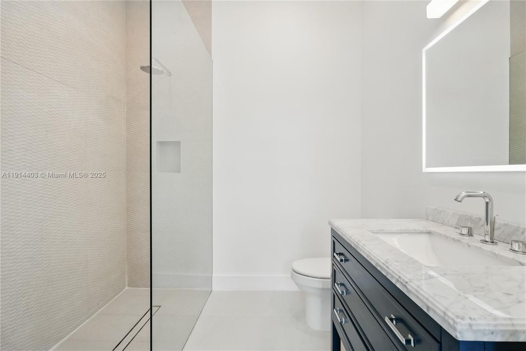 For Sale: $3,100,000 (4 beds, 4 baths, 3216 Square Feet)