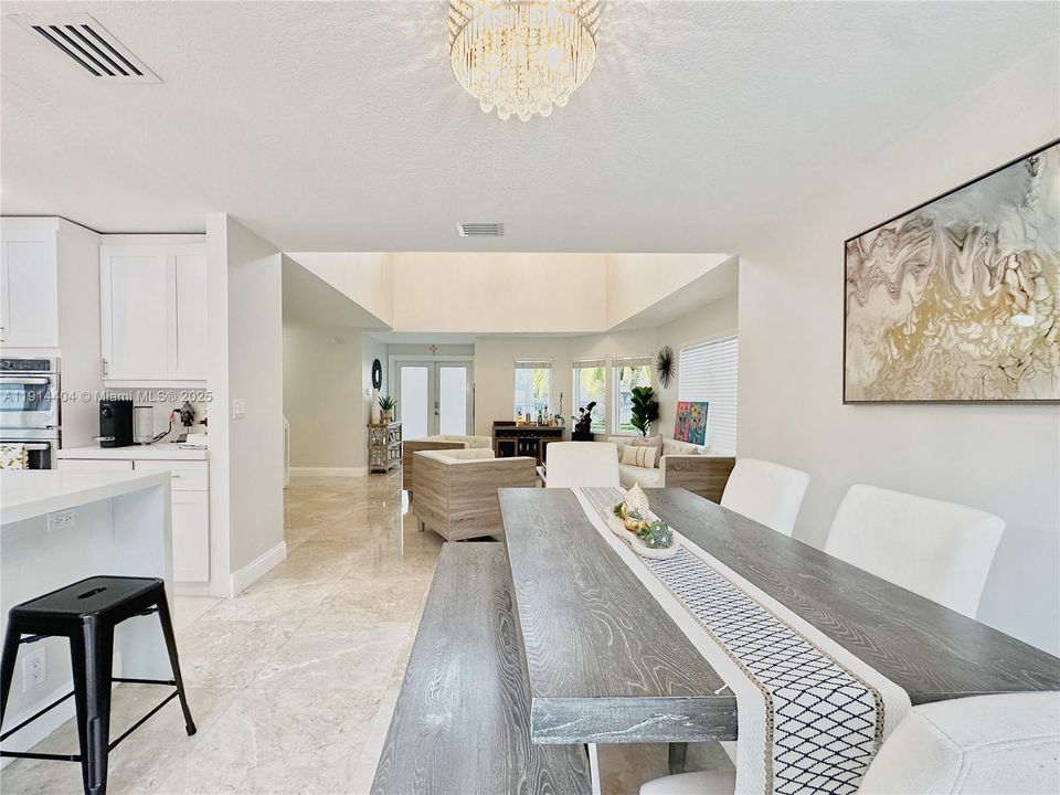 待售: $1,175,000 (4 贝兹, 3 浴室, 0 平方英尺)