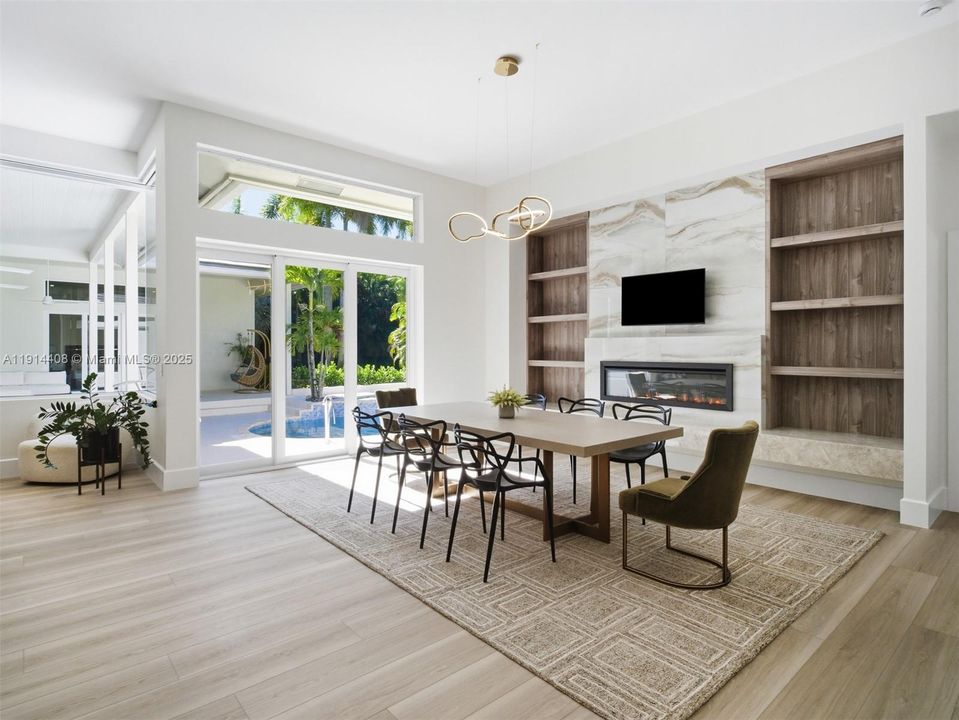 For Sale: $3,850,000 (6 beds, 4 baths, 4782 Square Feet)