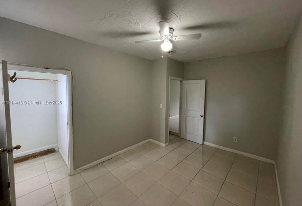 Active With Contract: $2,750 (4 beds, 2 baths, 1759 Square Feet)