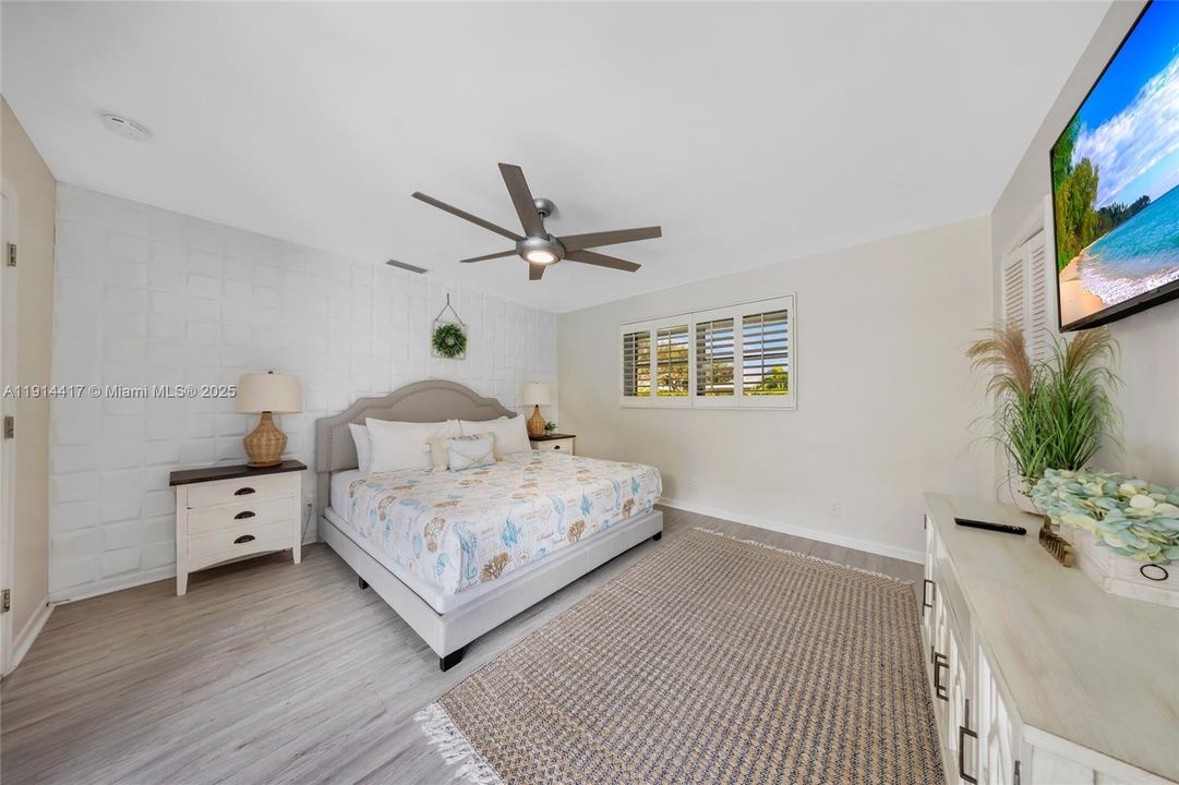 En Venta: $949,000 (3 camas, 2 baños, 1525 Pies cuadrados)