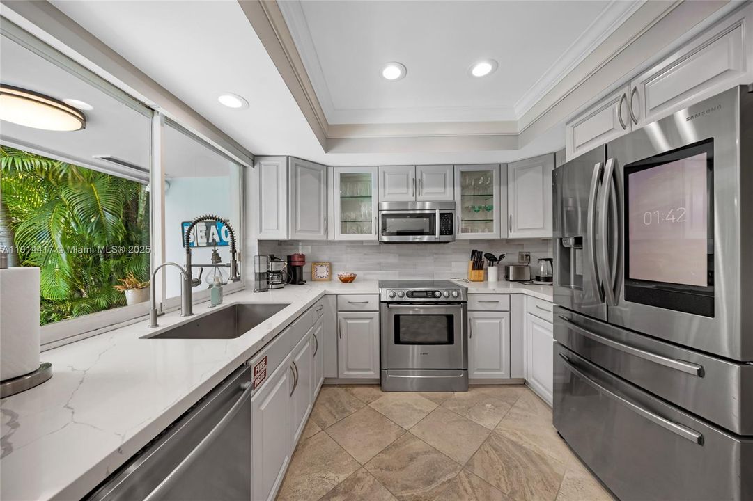 En Venta: $949,000 (3 camas, 2 baños, 1525 Pies cuadrados)