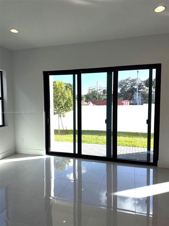 For Rent: $8,000 (4 beds, 3 baths, 2751 Square Feet)