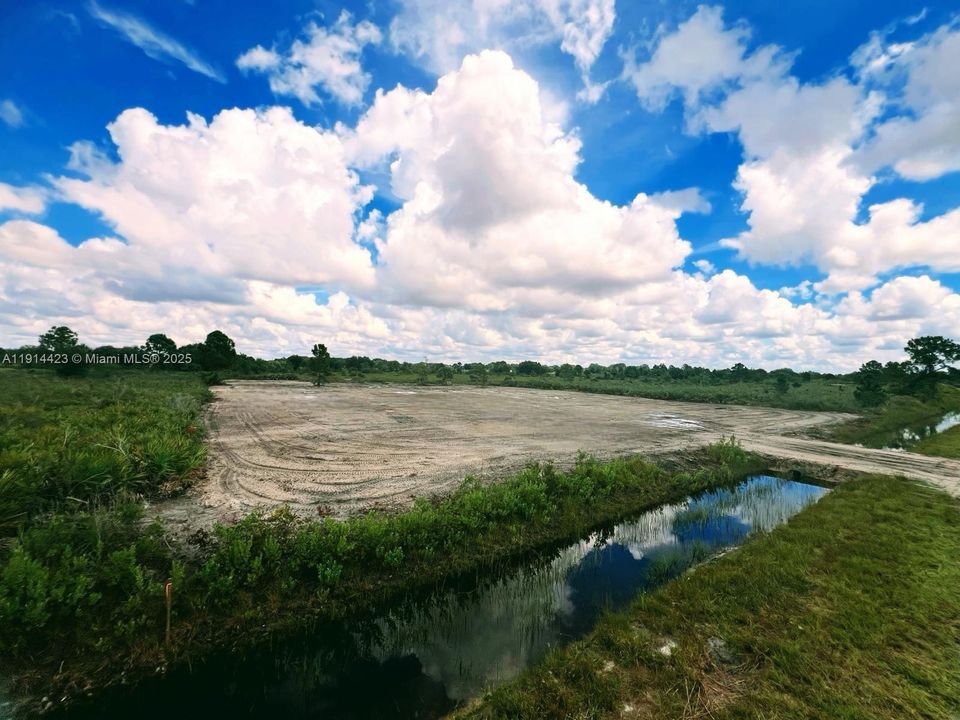 For Sale: $38,999 (1.25 acres)