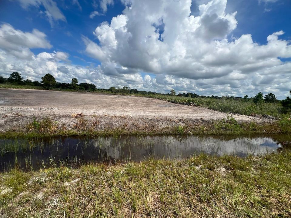 For Sale: $38,999 (1.25 acres)