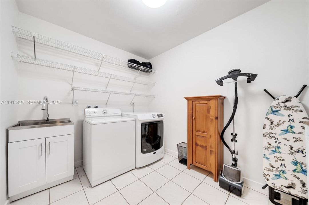 Laundry/utility room