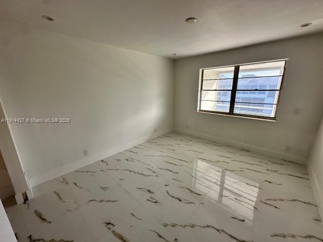 En Venta: $80,900 (2 camas, 1 baños, 828 Pies cuadrados)