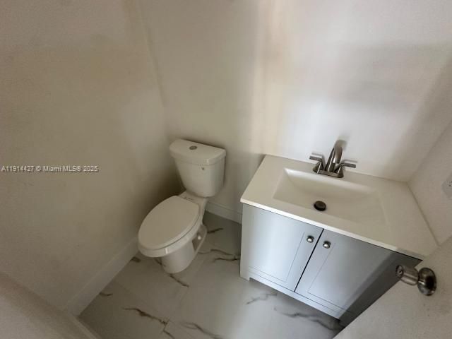 En Venta: $80,900 (2 camas, 1 baños, 828 Pies cuadrados)