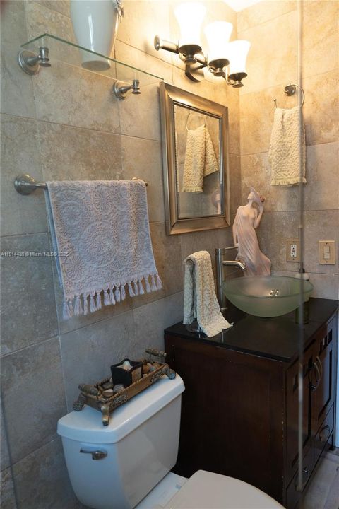 Active With Contract: $3,450 (3 beds, 2 baths, 1472 Square Feet)