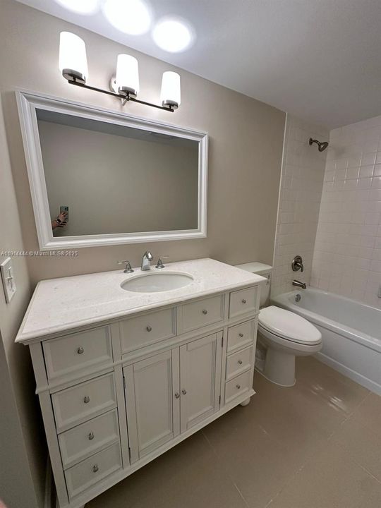 For Sale: $99,520 (1 beds, 1 baths, 833 Square Feet)